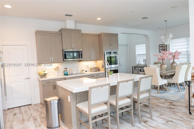 Foto del edificio - 11826 SW 13th St