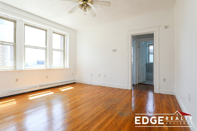 Foto del edificio - 1625 Commonwealth Ave