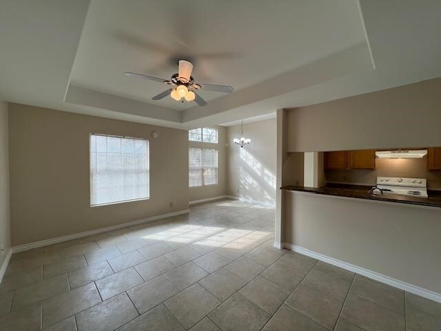 Building Photo - 2720 Camelot Dr