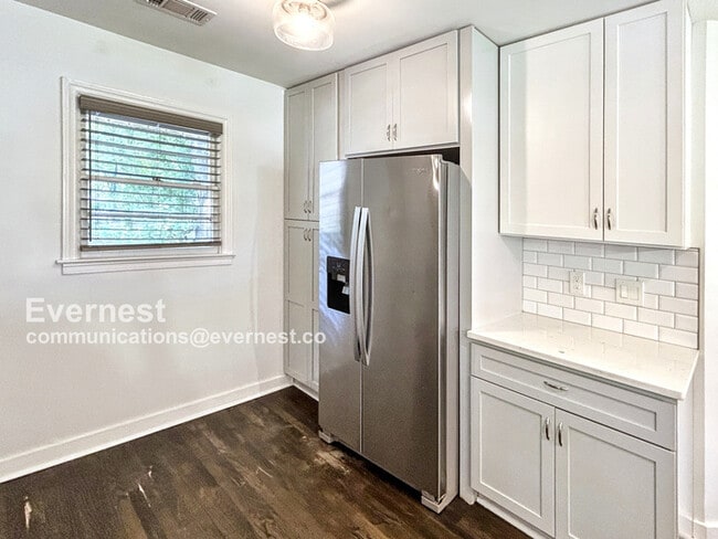 Foto del edificio - 3309 Concord Cir SE