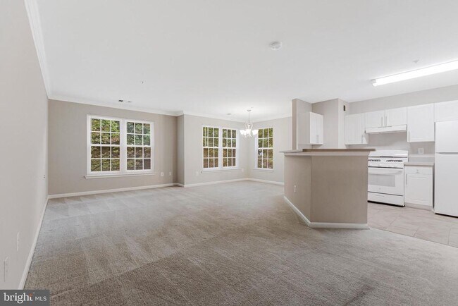 Building Photo - 12747 Fair Briar Ln