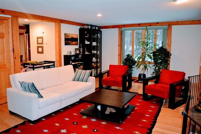 Foto del edificio - 52 Anderson Pond Rd