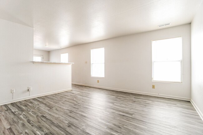 Foto del edificio - Coming Soon! 3 Bedroom Single Family Home