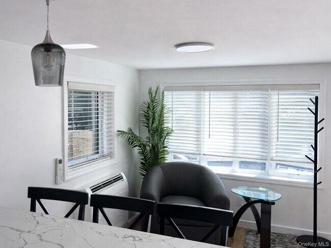 Foto del edificio - 63 Lake Trail