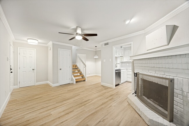 Building Photo - 5200 Martel Ave