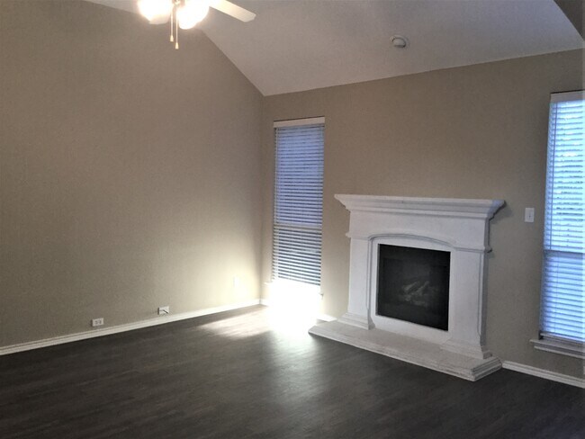 Foto del edificio - 1407 Parkside Dr