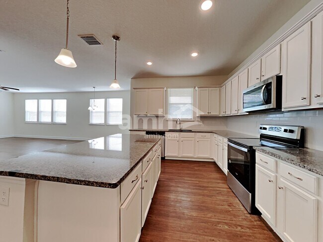 Building Photo - 105 Moultrie Crossing Ln