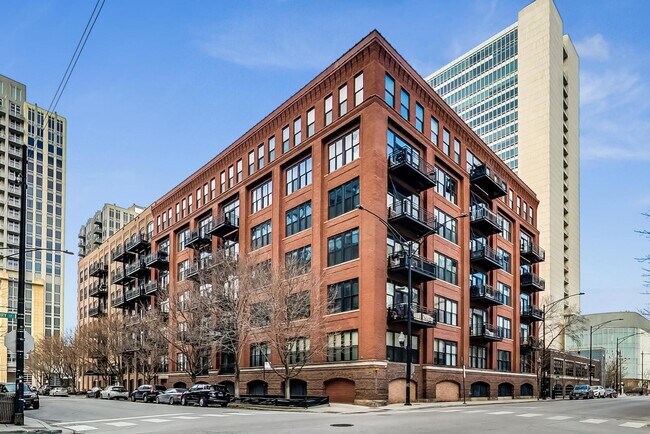 Foto del edificio - 520 W Huron St