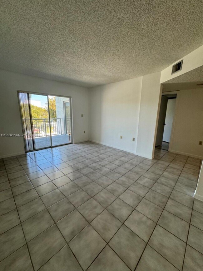 Building Photo - 8660 SW 212th St