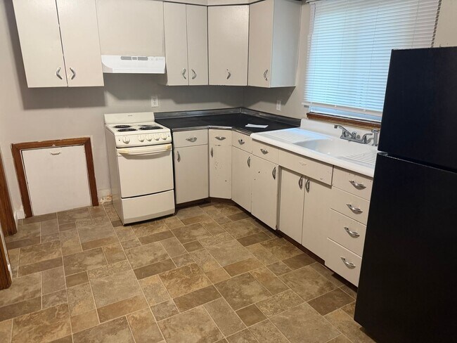 Foto del edificio - 2551 Tilbrook Rd