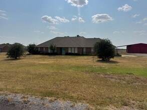 Building Photo - 169 Northwest Copperfield Drive
