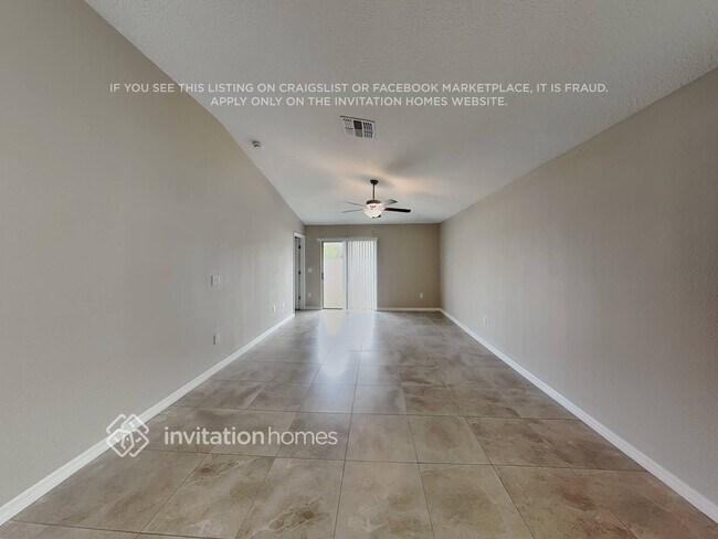 Foto del edificio - 2219 Treesdale Ave