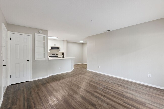Foto del edificio - Newly Renovated Ground Floor Condo in Gated Altamonte Springs Community!