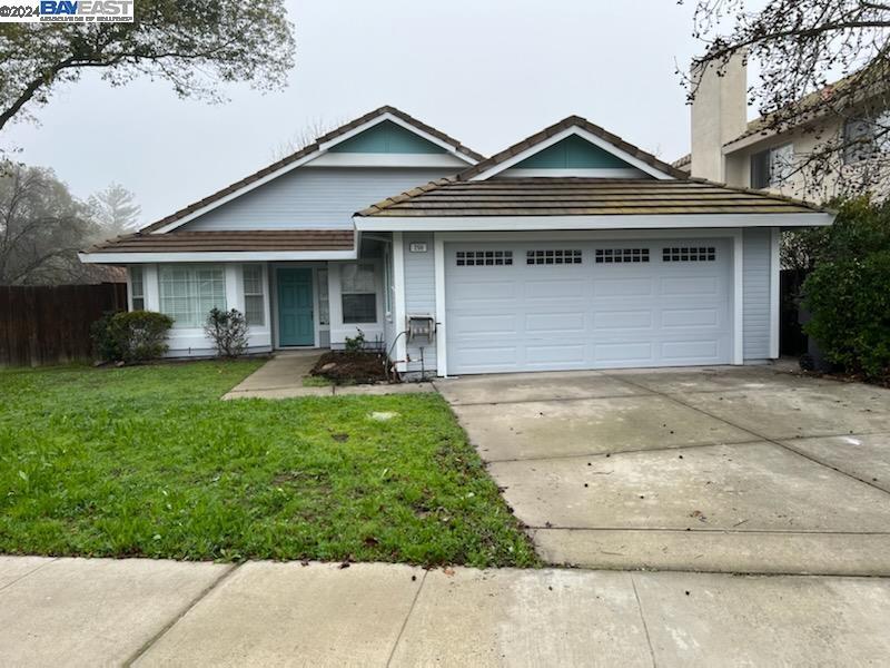 Primary Photo - 250 Pacheco Dr