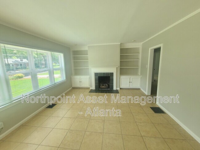 Foto del edificio - 2258 Sanford Rd