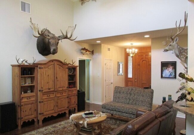 Living area - 116 Stonegate S