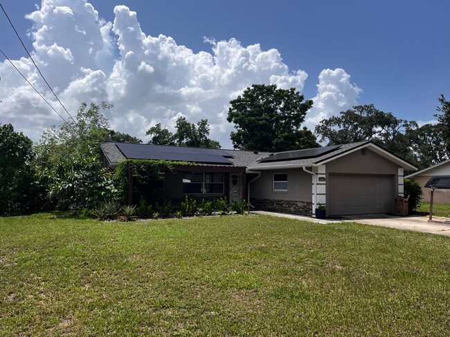 Photo - 1510 Melody Ln House
