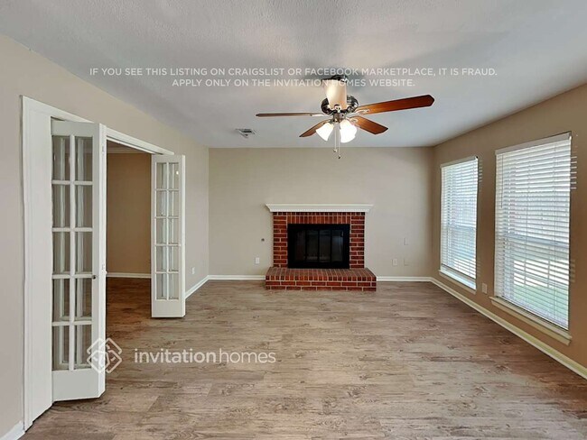 Building Photo - 2860 Ironwood Dr