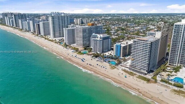 Building Photo - 4100 Galt Ocean Dr