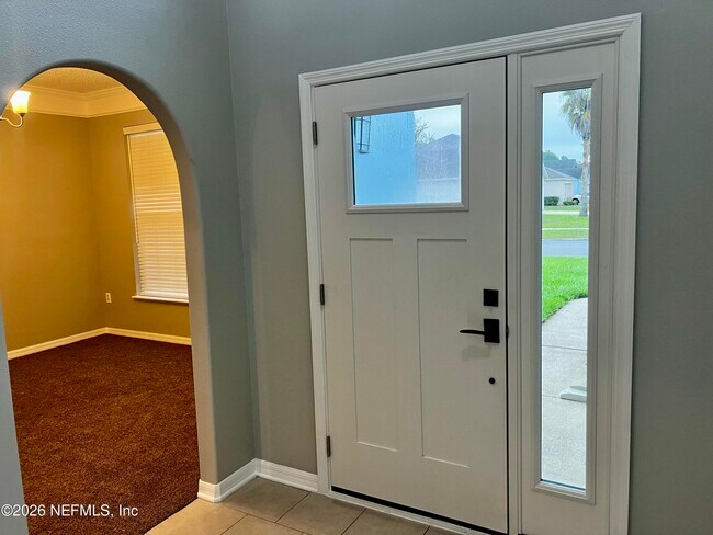 Foto del edificio - 10260 Woodley Creek Rd W