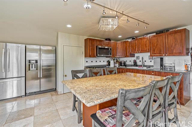 Building Photo - 92-597-597 Mehani Pl