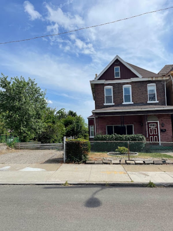 Primary Photo - 234 Orchard Pl
