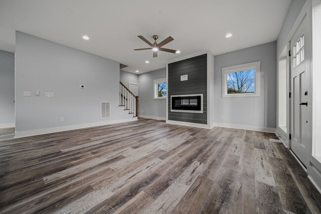 Building Photo - 1816 Scovel St