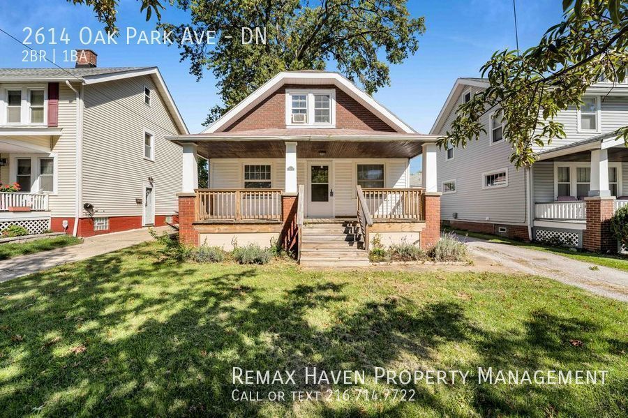 Primary Photo - 2614 Oakpark DN, Cleveland - Charming Old ...