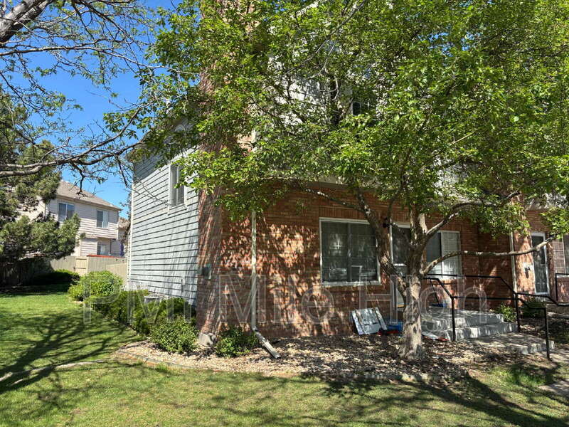 Primary Photo - 3005 W 107th Pl