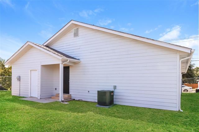 Building Photo - 3520 Garrett St
