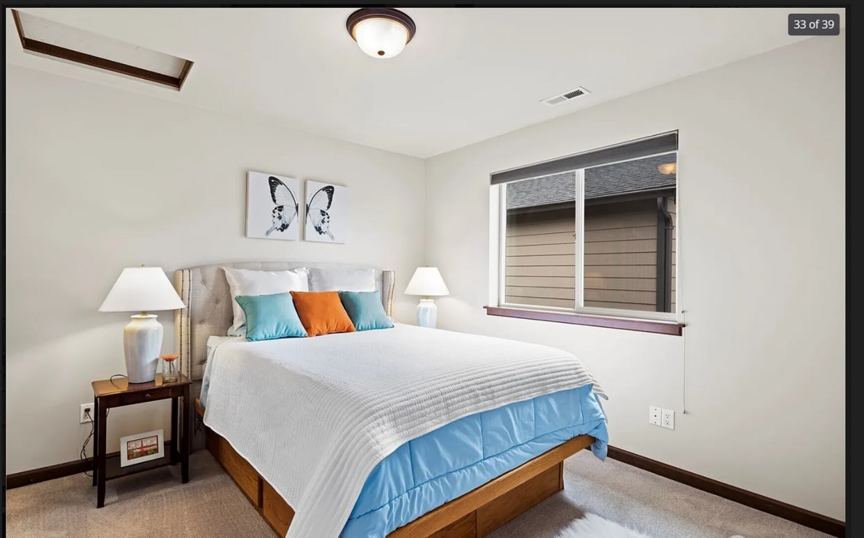 Building Photo - 15630 31st Pl W