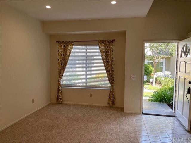 Building Photo - 38 Monroe