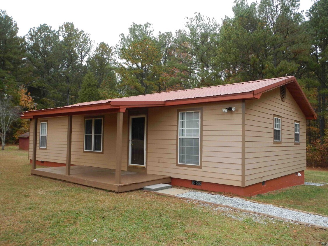 140 Tranquil Cemetary Road, Senoia, GA 30276 House for Rent in Senoia