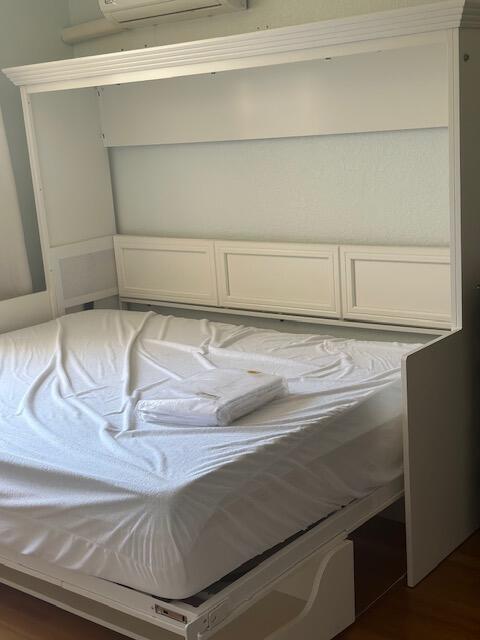 Photo - 1317 N M St House