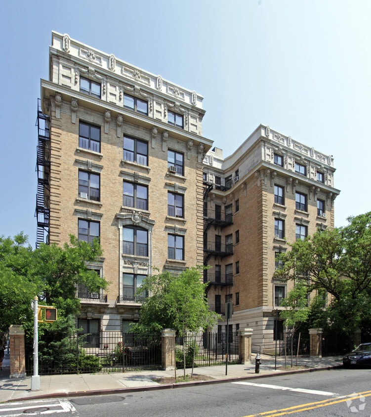 273277 Gates Ave, Brooklyn, NY 11238 Apartments in Brooklyn, NY