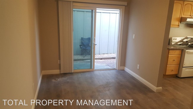 Building Photo - 4 br, 2.5 bath House - 3188 GROTH CT