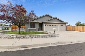 Building Photo - 4605 Goodwin Rd