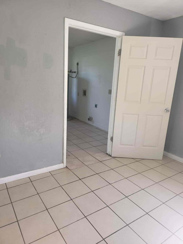 Foto del edificio - 305 Sierra Vista Dr