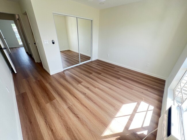 Photo - 94-690-690 Lumiauau St Townhome