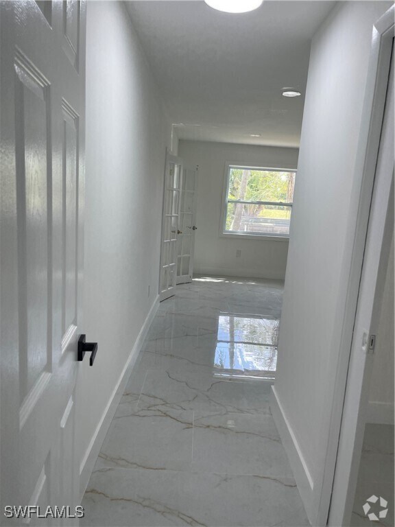 Building Photo - 2210 Isle of Pines Ave