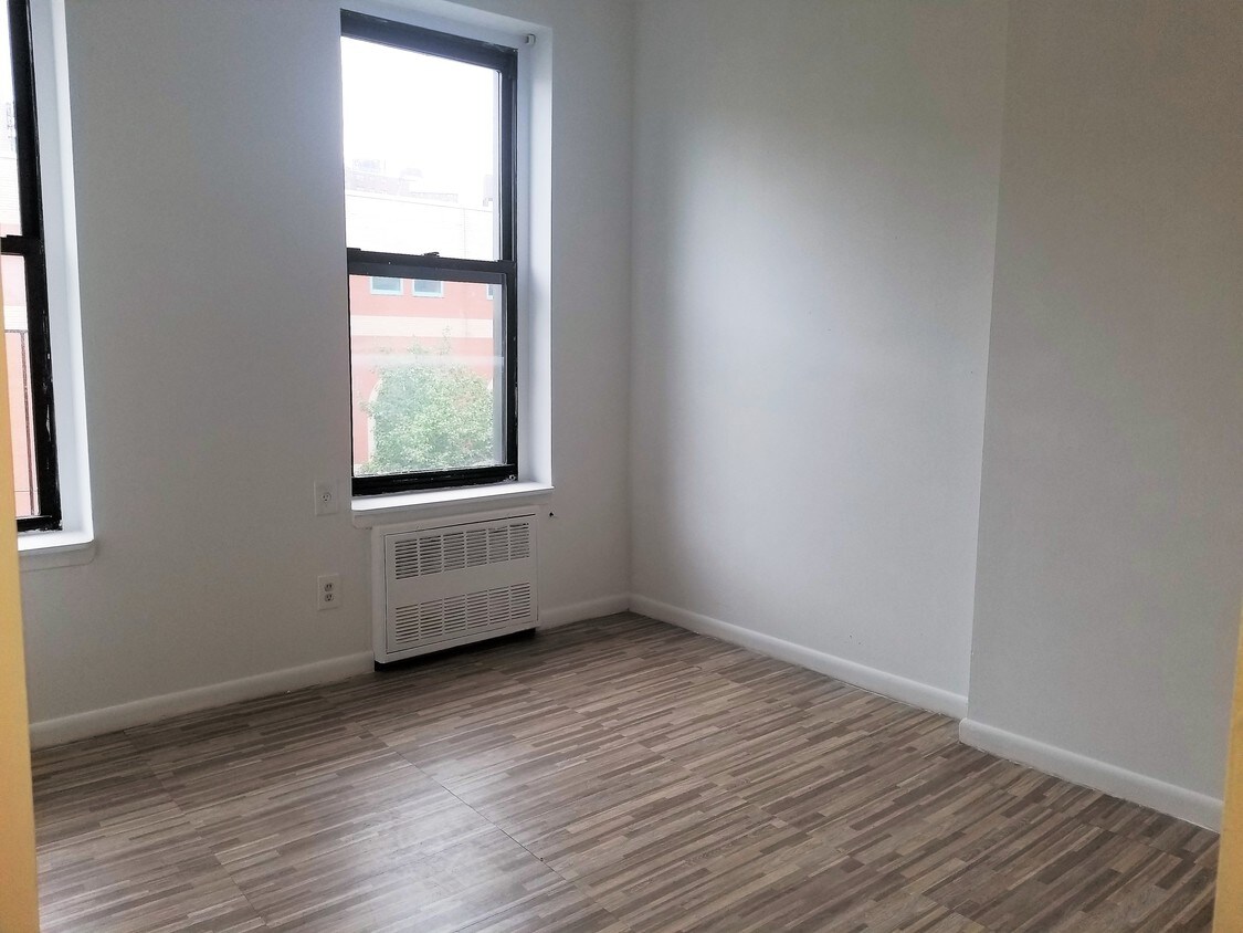 730 Melrose Ave, Bronx, NY 10455 Apartments in Bronx, NY