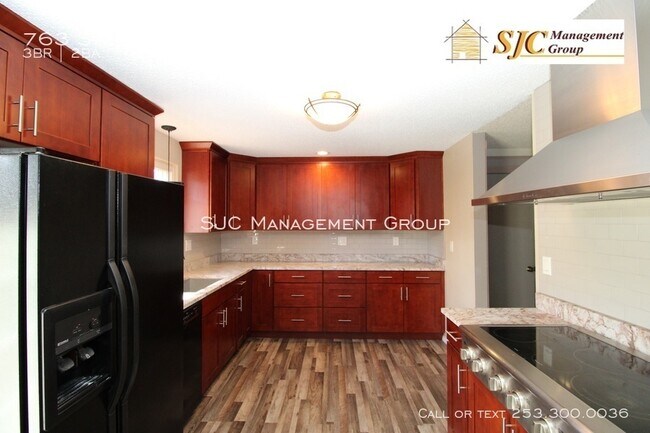 Building Photo - Three bedroom rambler for rent in Federal Way