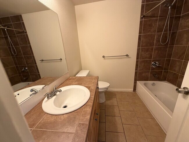 Photo - 8265 SW Fanno Creek Dr House