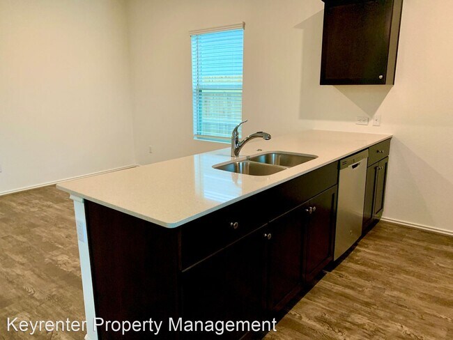 Foto del edificio - 4 br, 2.5 bath House - 266 Emerald Green Trl