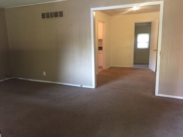 Foto del edificio - 1431 E 77th St