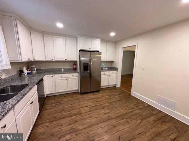 Foto del edificio - 615 N Washington St