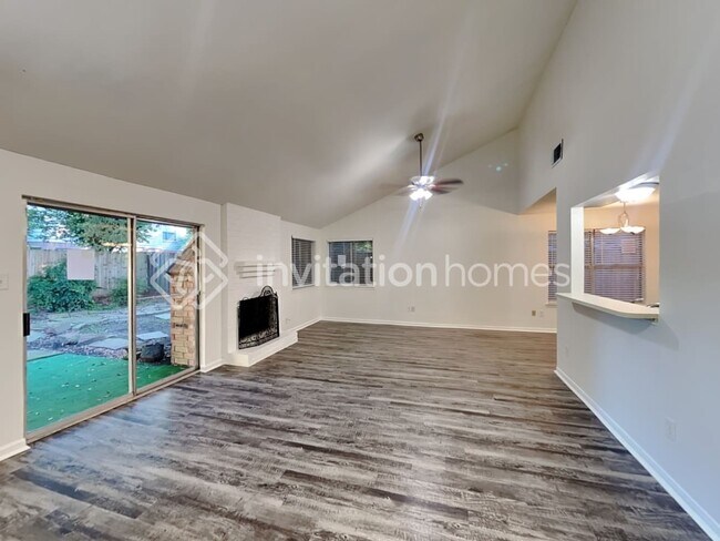 Foto del edificio - 9207 Prairie Trails Dr