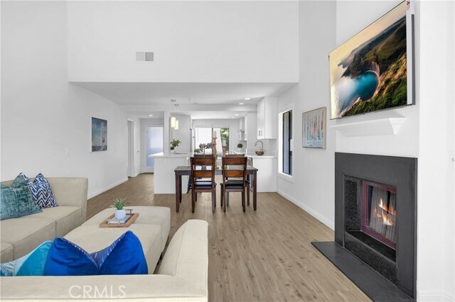 Building Photo - 64 Sea Island Dr