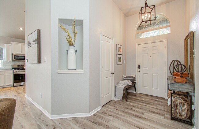 Building Photo - 21379 Village Crossing Ln