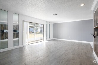 Building Photo - Lago Vista Apartments